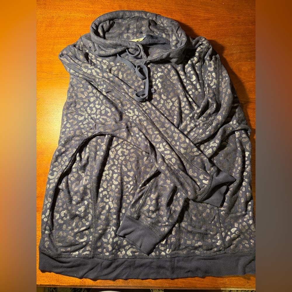 Navy blue, cheetah print, funnel neck sweater - Picture 3 of 3